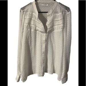 EUC sheet white blouse with polka dot accent xl
